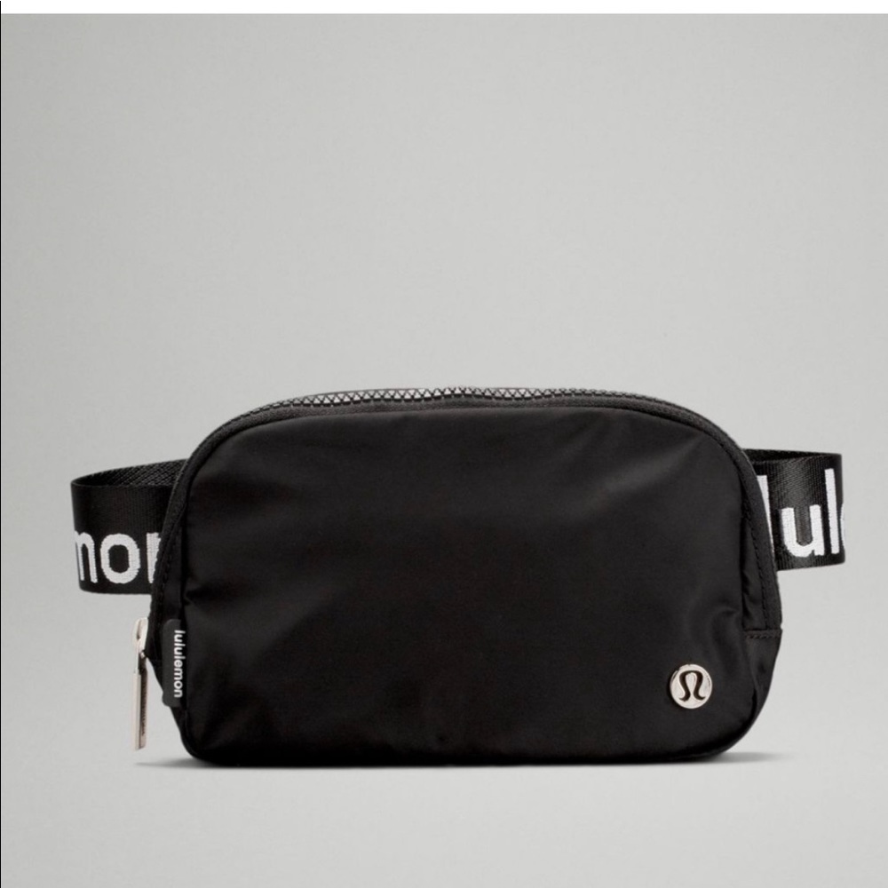 Lululemon Everywhere Belt Bag LOGO Branded Black and White
